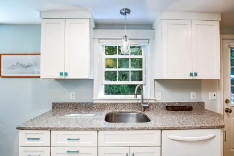 31 Garrison Road Falmouth MA 02540