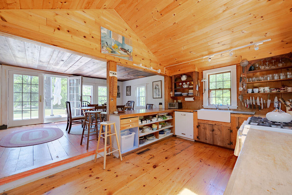 2950 Old Kings Highway Wellfleet MA 02667