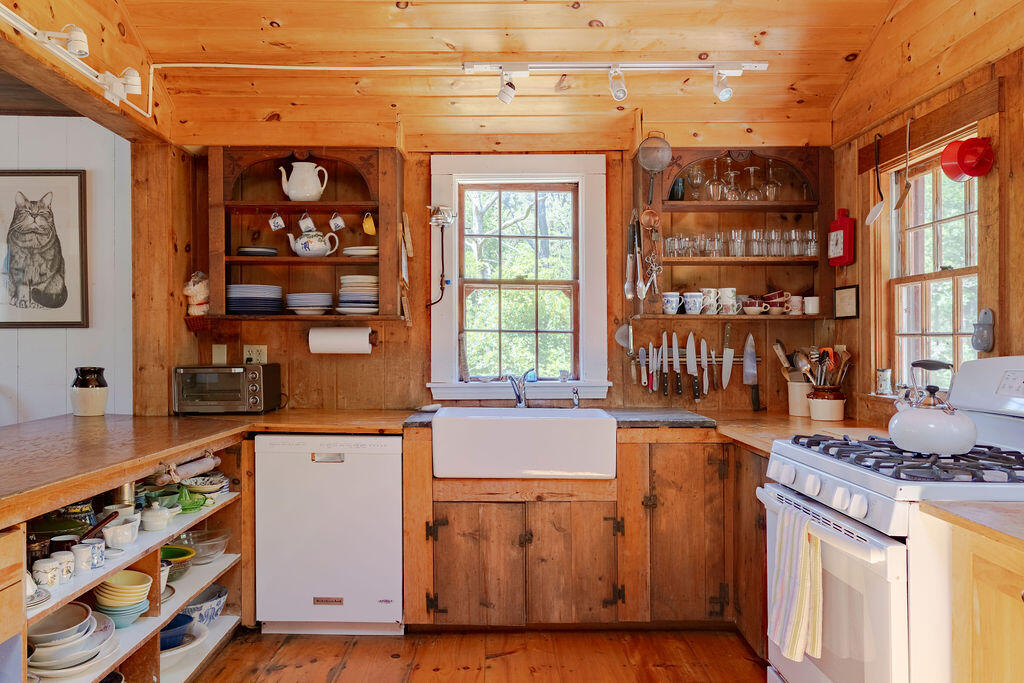 2950 Old Kings Highway Wellfleet MA 02667