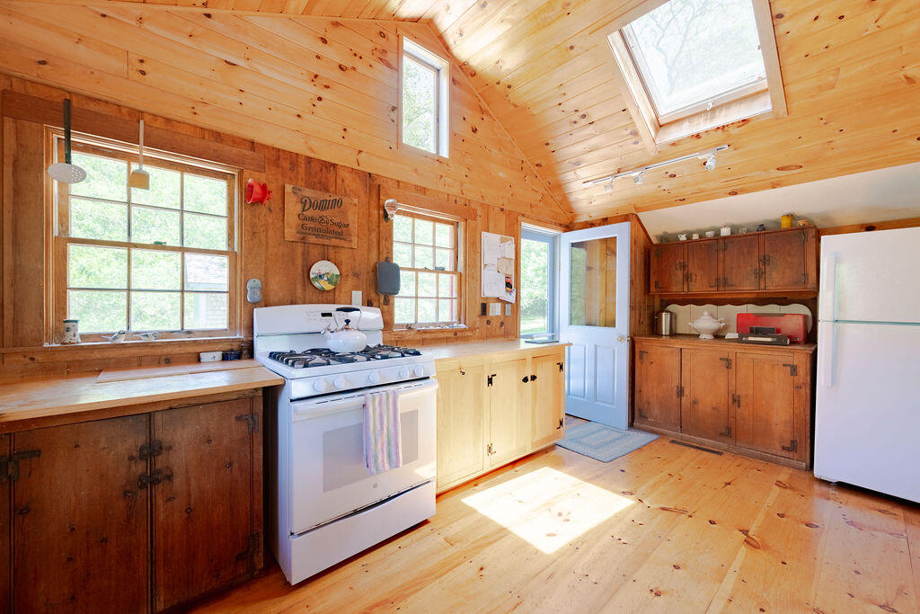 2950 Old Kings Highway Wellfleet MA 02667
