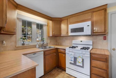 15 Quail Nest Run Harwich MA 02645