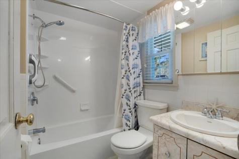 15 Quail Nest Run Harwich MA 02645