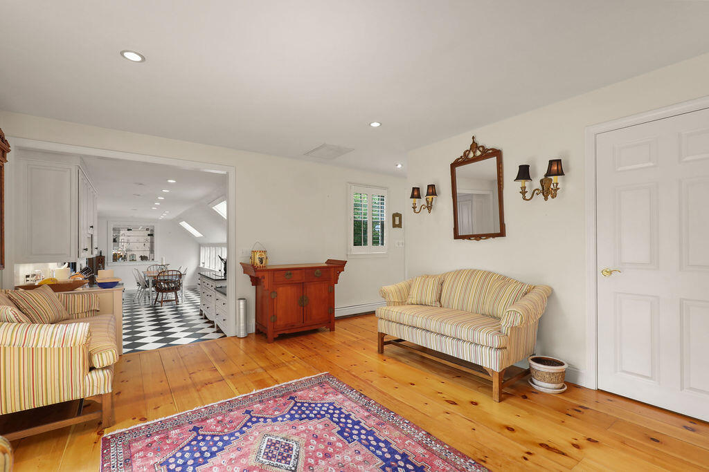 181 Pleasant Street Yarmouth MA 02664