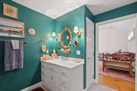 181 Pleasant Street Yarmouth MA 02664