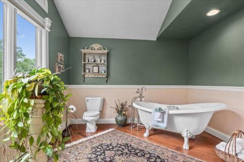 3 Wolf Road Bourne MA 02532