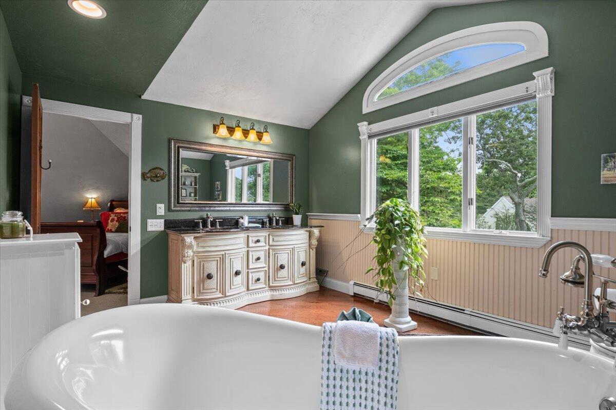 3 Wolf Road Bourne MA 02532