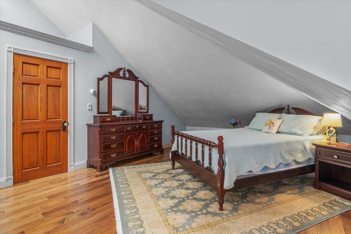 3 Wolf Road Bourne MA 02532