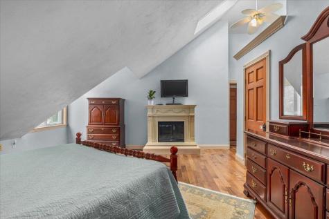 3 Wolf Road Bourne MA 02532