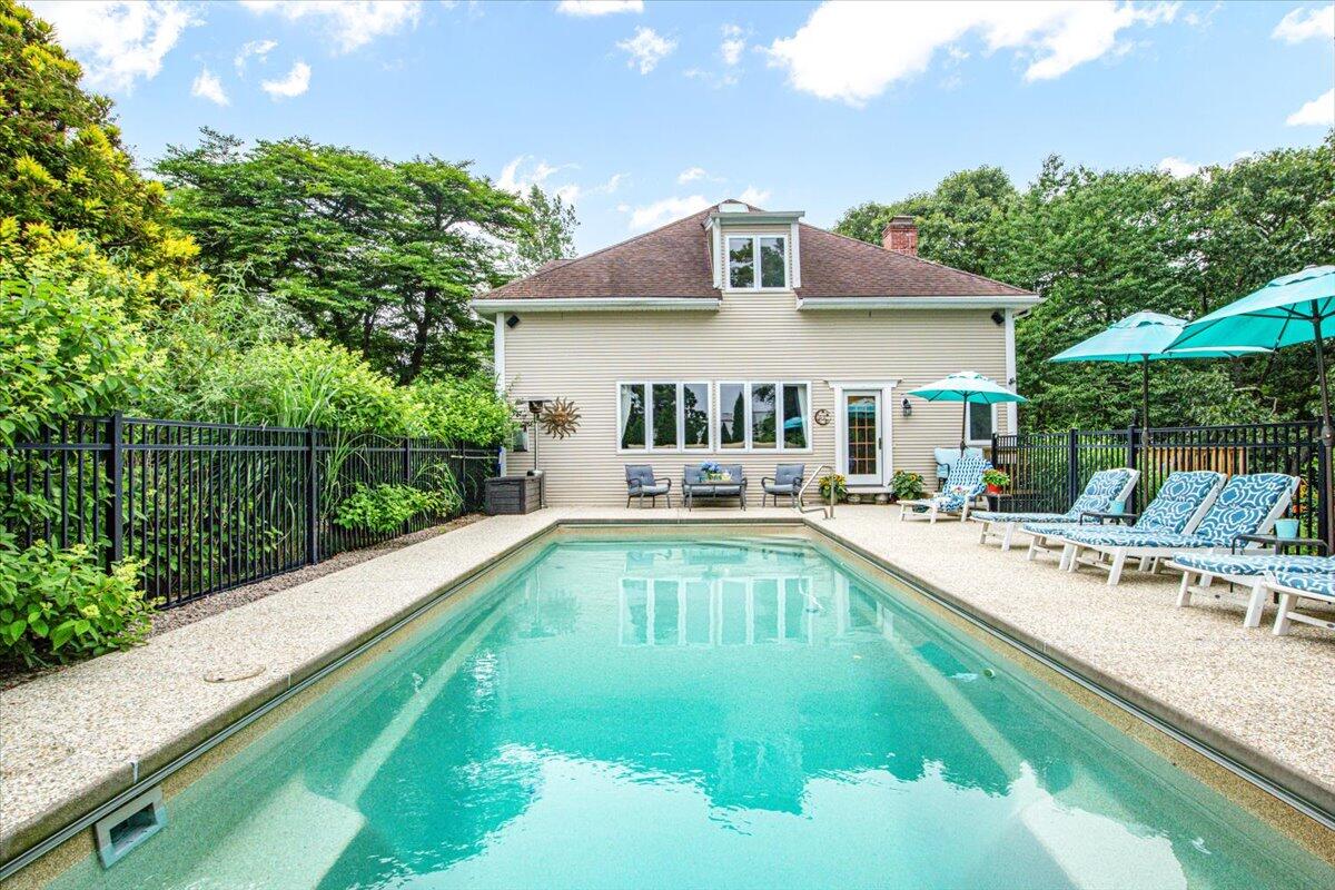 3 Wolf Road Bourne MA 02532