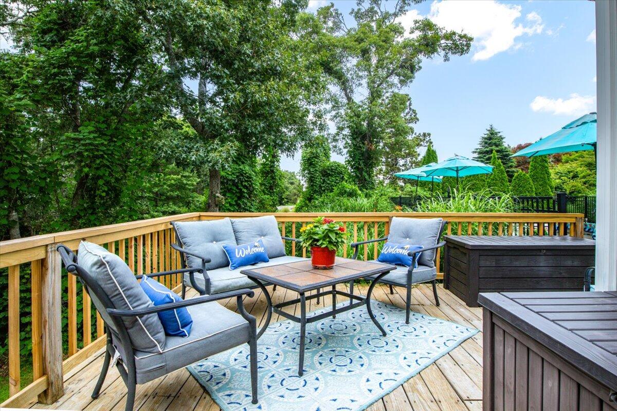 3 Wolf Road Bourne MA 02532