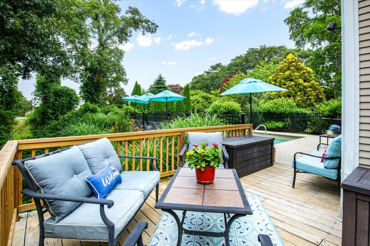 3 Wolf Road Bourne MA 02532