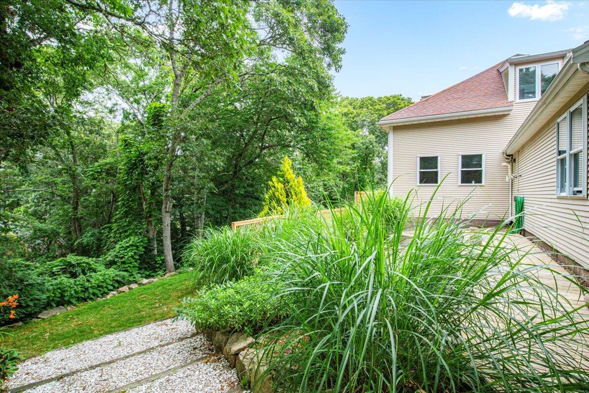 3 Wolf Road Bourne MA 02532