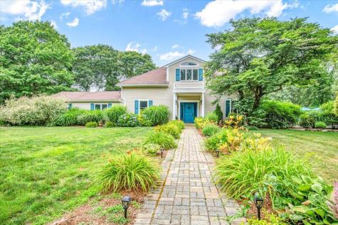 3 Wolf Road Bourne MA 02532