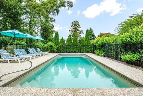 3 Wolf Road Bourne MA 02532