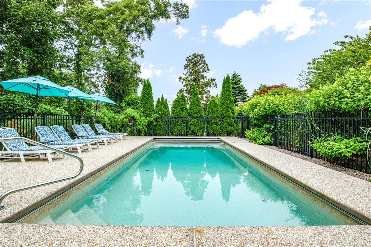 3 Wolf Road Bourne MA 02532