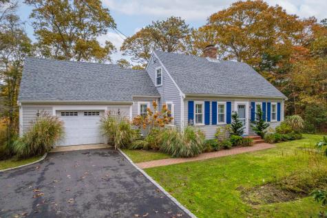 5 Evelyns Drive Harwich MA 02645