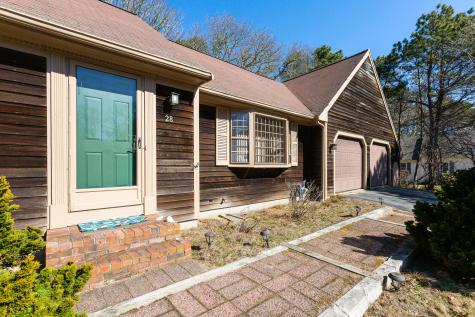 28 Fresh Pond Circle Dennis MA 02660