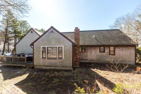 28 Fresh Pond Circle Dennis MA 02660