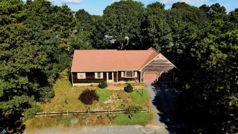28 Fresh Pond Circle Dennis MA 02660