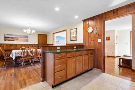 28 Fresh Pond Circle Dennis MA 02660