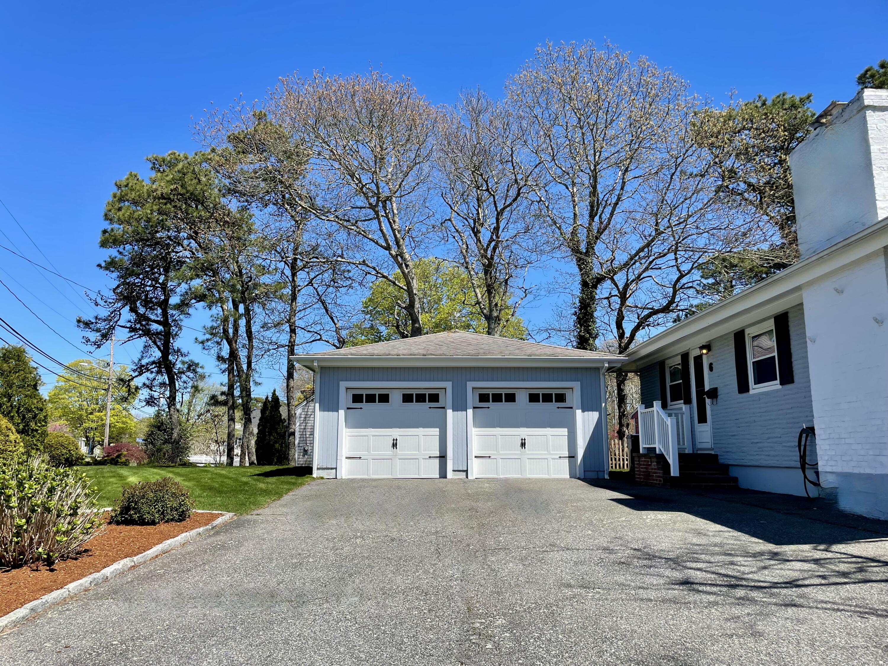 6 Estey Avenue Barnstable MA 02601