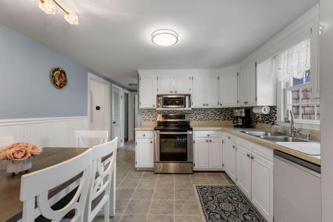 40 Aft Road Yarmouth MA 02664