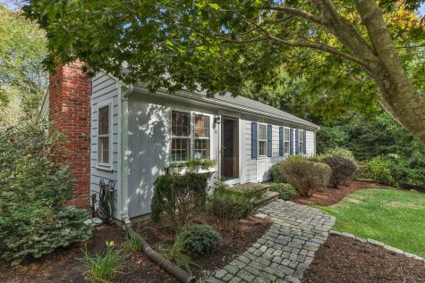 22 Acorn Drive Falmouth MA 02540