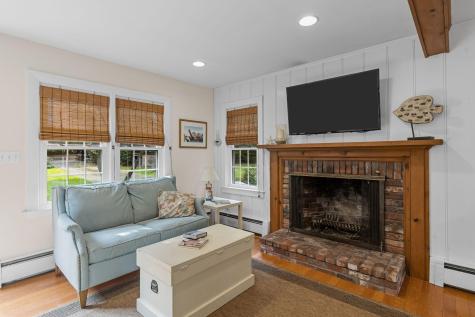 22 Acorn Drive Falmouth MA 02540