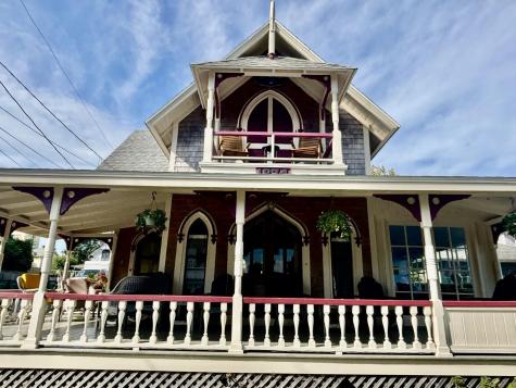 15 Pequot Avenue Oak Bluffs MA 02557