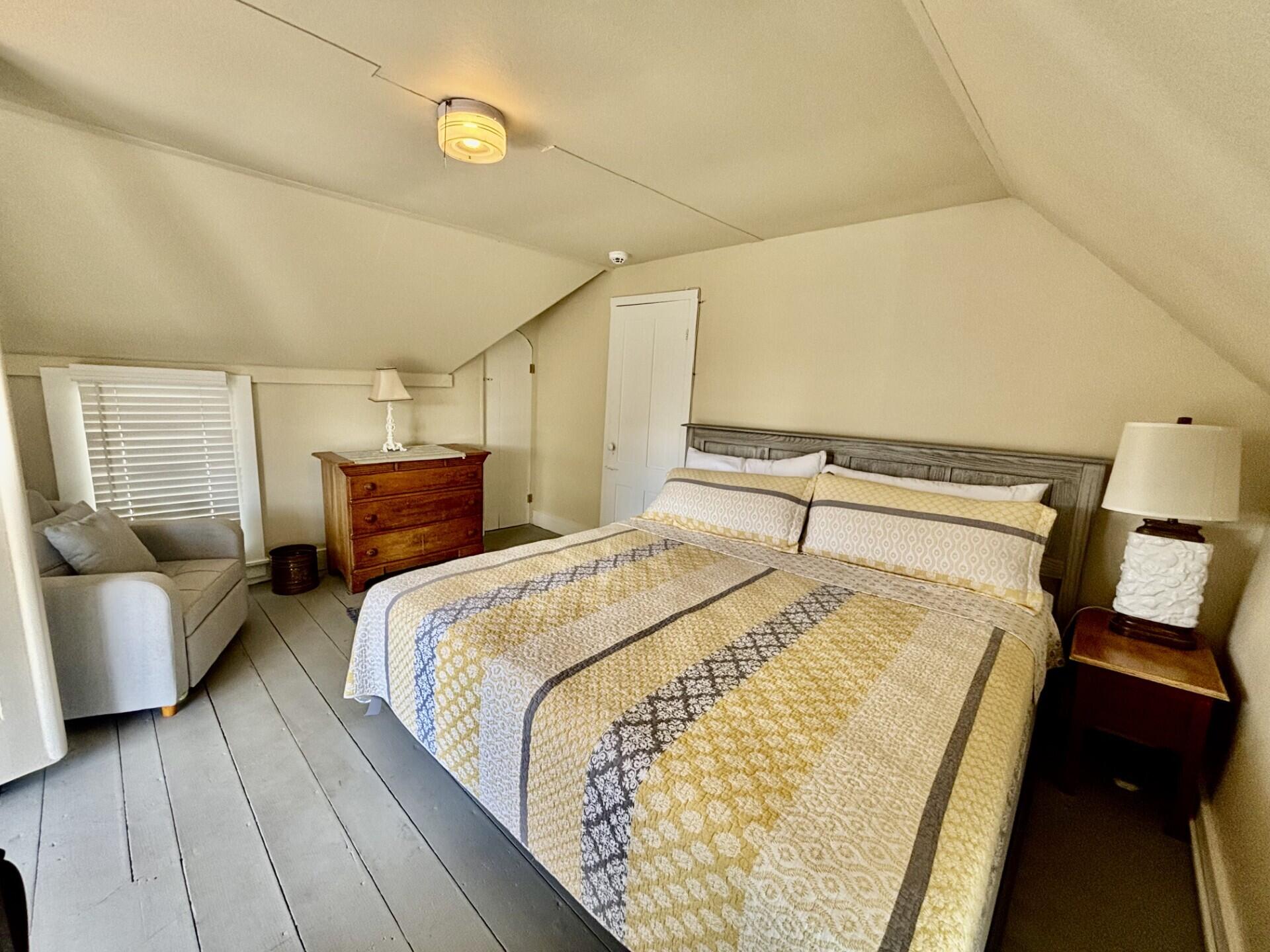 15 Pequot Avenue Oak Bluffs MA 02557