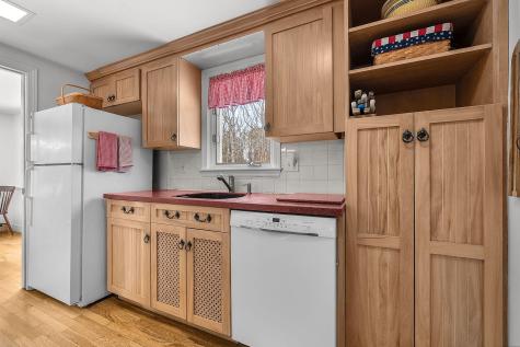 29 Oak Ridge Road Sandwich MA 02537