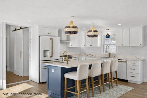 16 Carolyn Lane Falmouth MA 02536