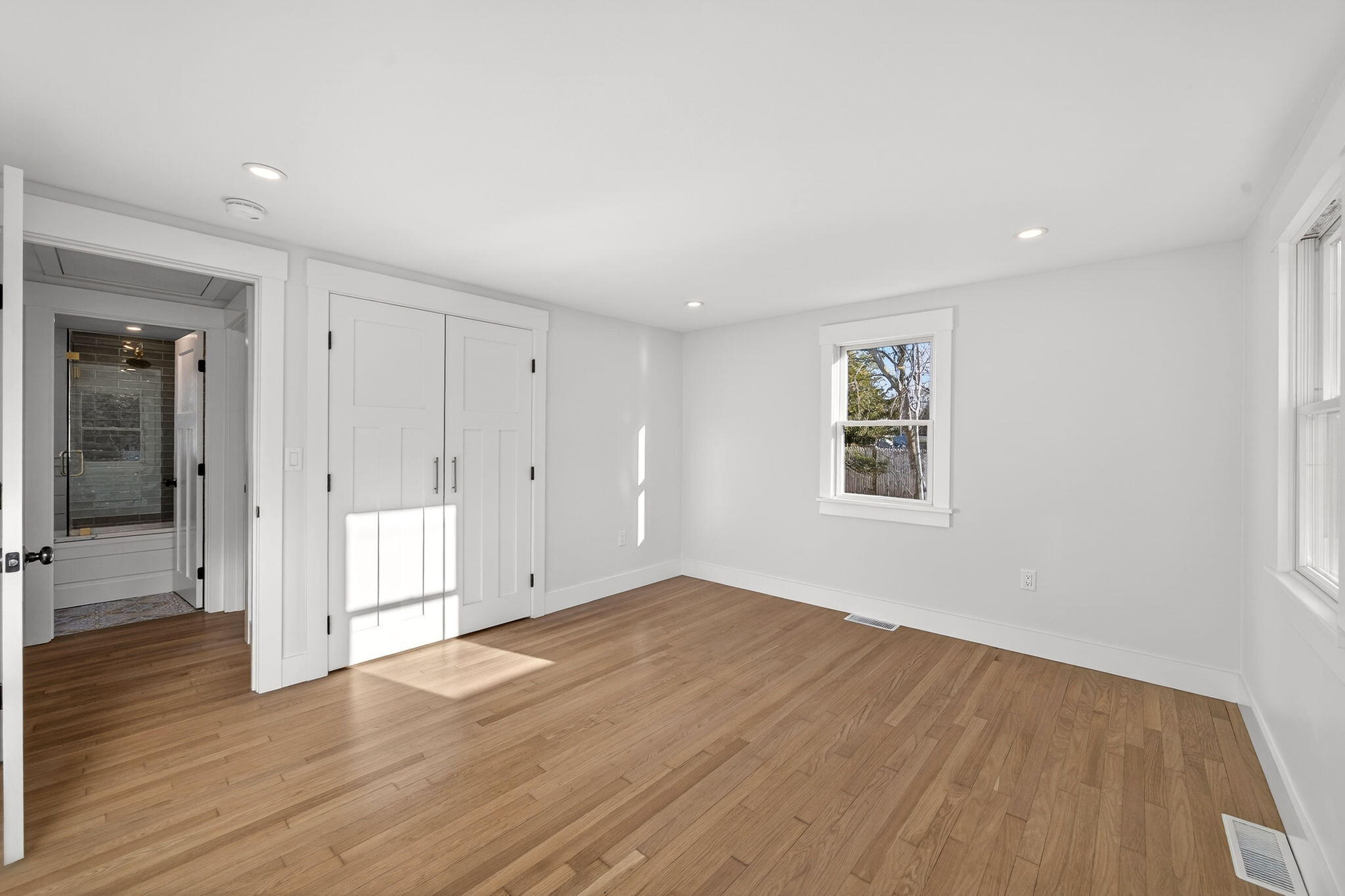 16 Carolyn Lane Falmouth MA 02536
