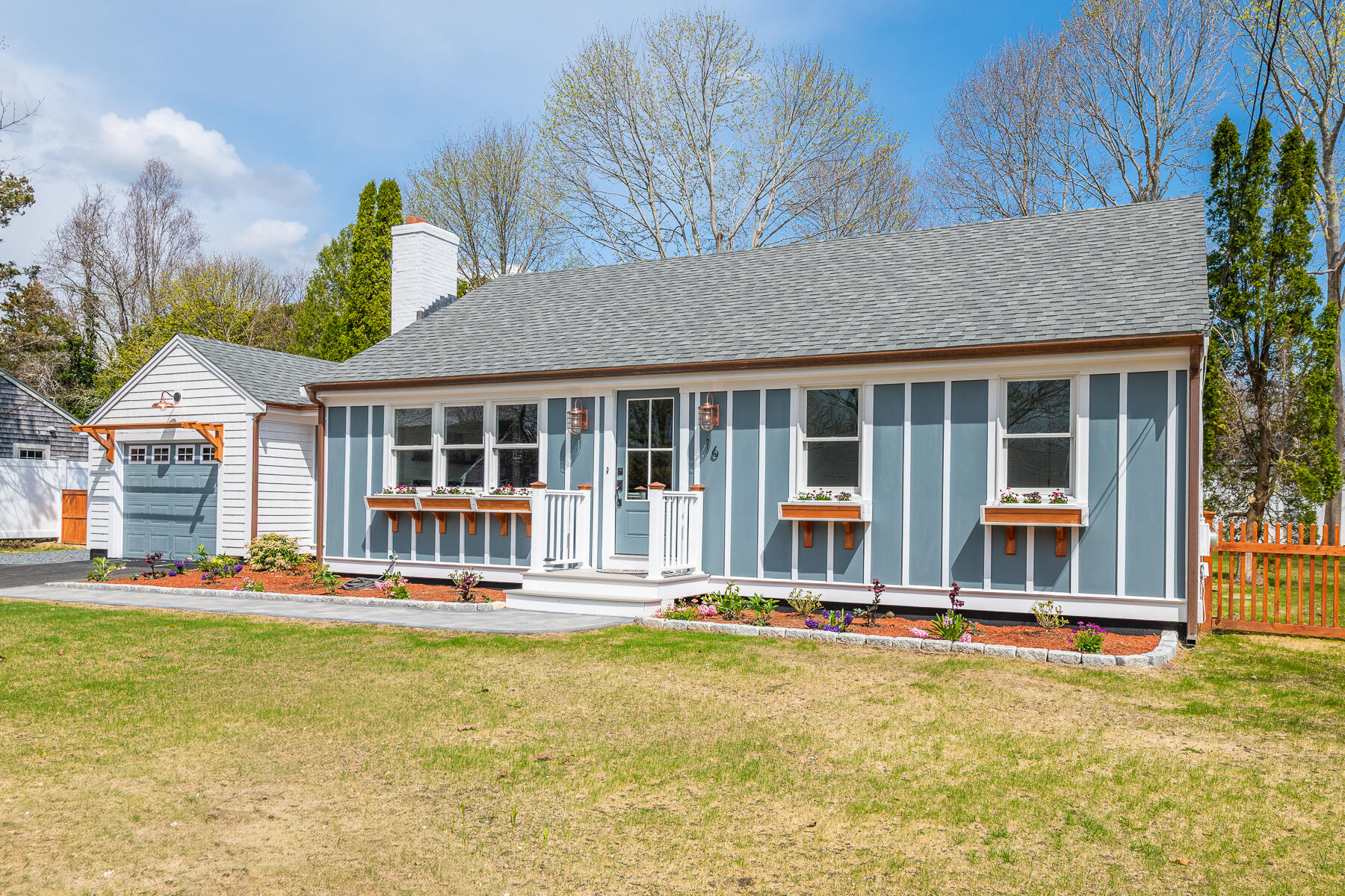 16 Carolyn Lane Falmouth MA 02536