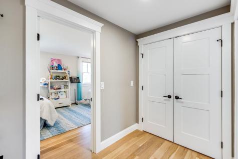 87 Oyster Pond Road Falmouth MA 02540