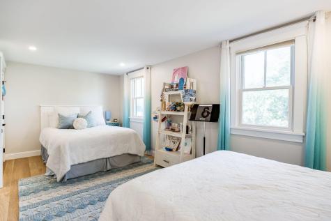 87 Oyster Pond Road Falmouth MA 02540