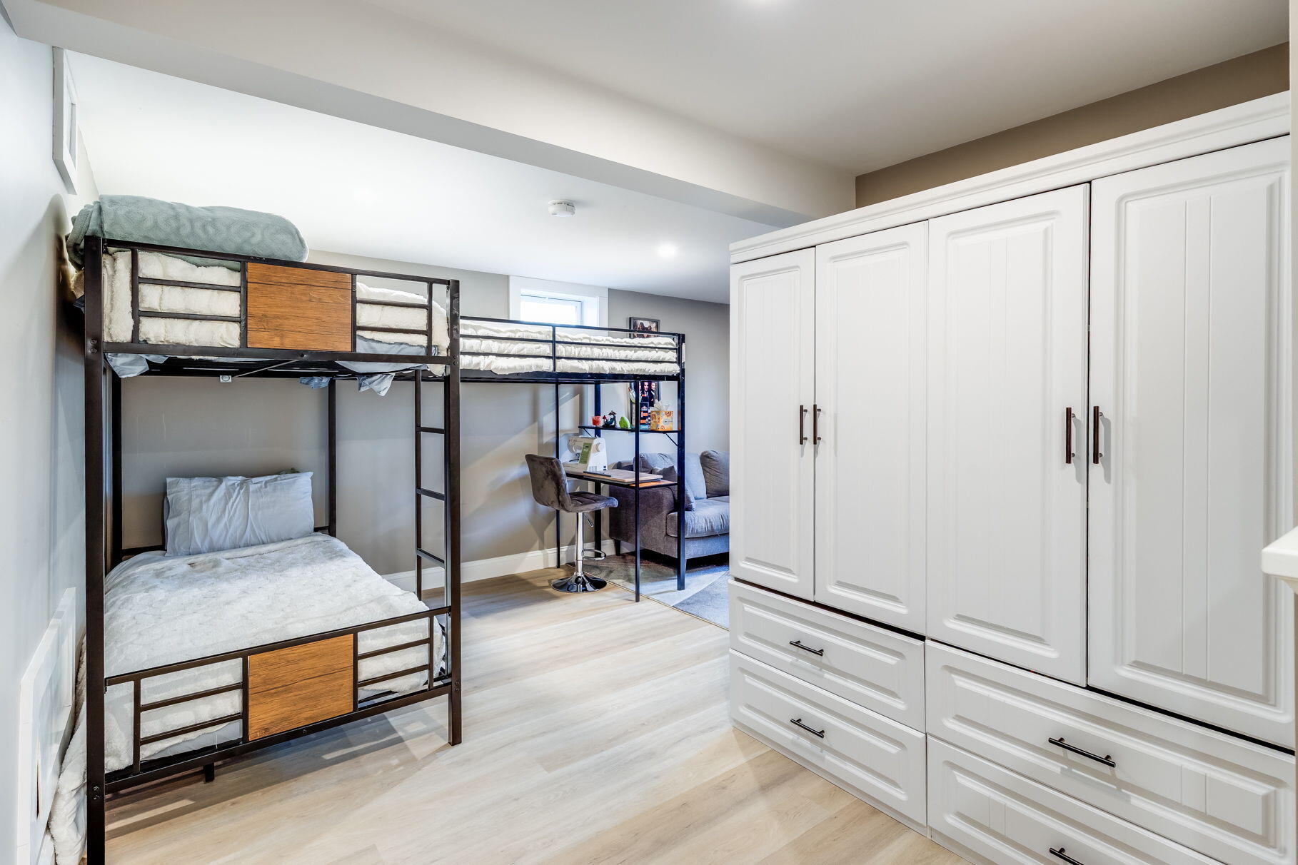 87 Oyster Pond Road Falmouth MA 02540