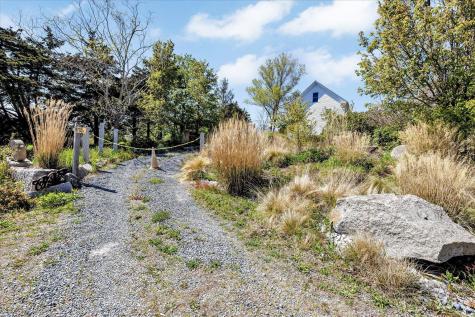 9 Pond Road Truro MA 02666