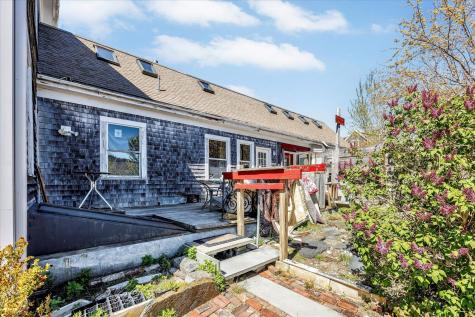 9 Pond Road Truro MA 02666