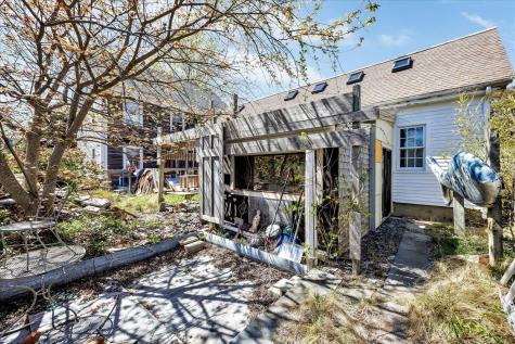 9 Pond Road Truro MA 02666
