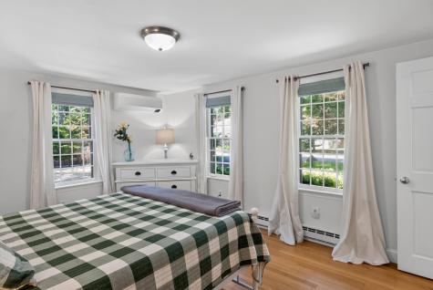 25 Chapaquoit Way East Sandwich MA 02537