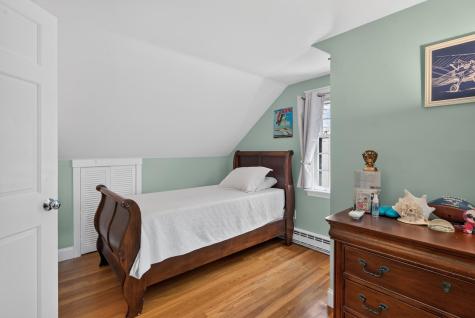 25 Chapaquoit Way East Sandwich MA 02537