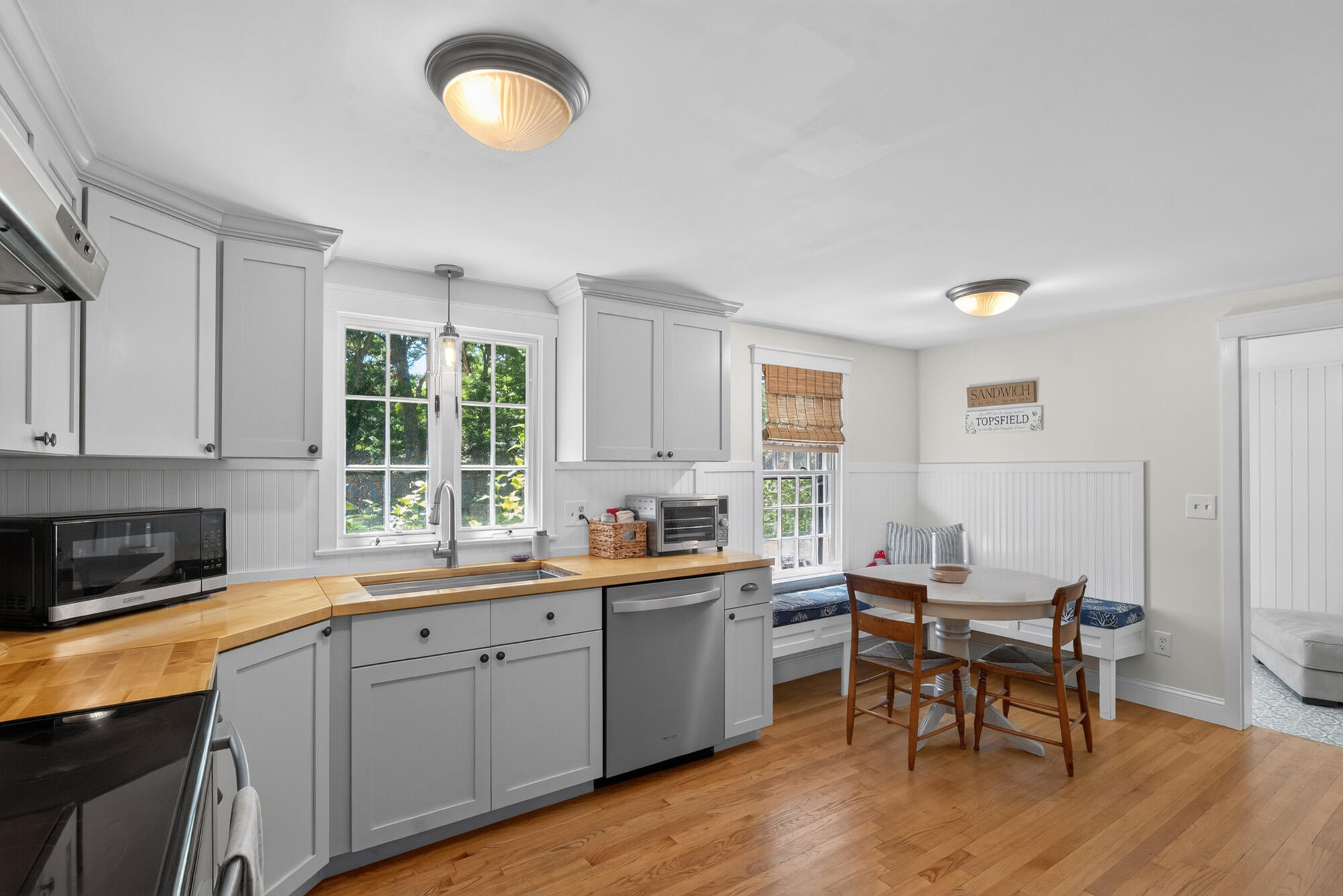 25 Chapaquoit Way East Sandwich MA 02537