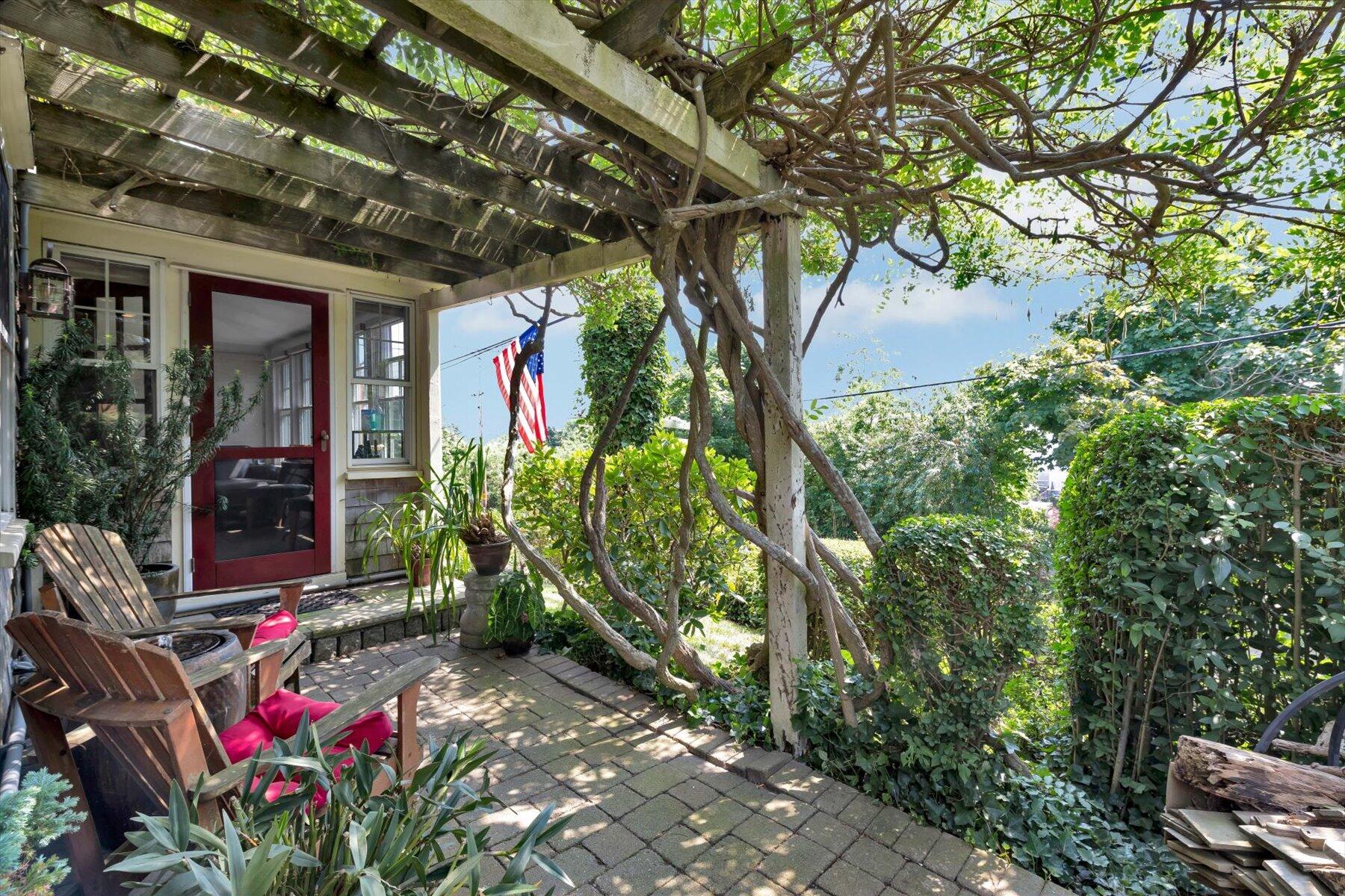 184 Bradford Street Provincetown MA 02657