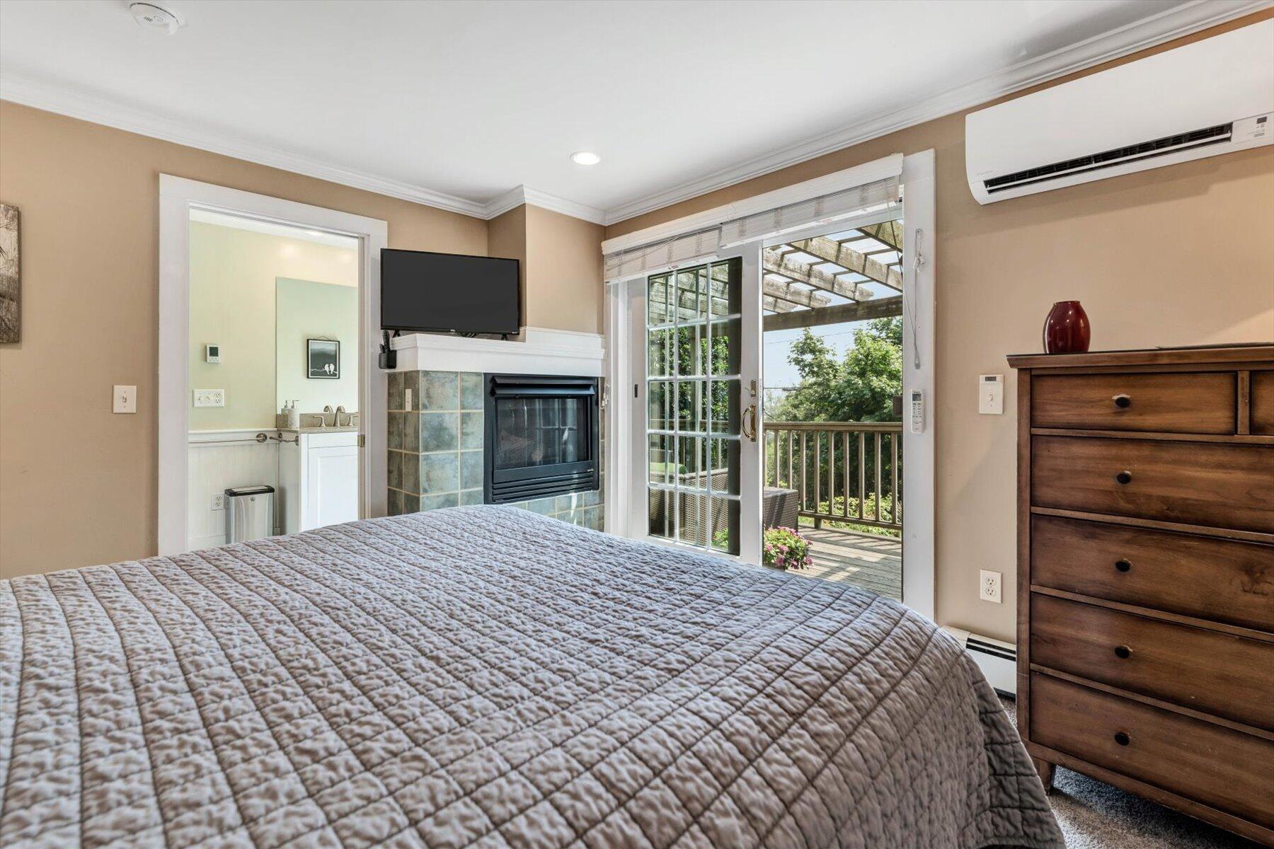 184 Bradford Street Provincetown MA 02657