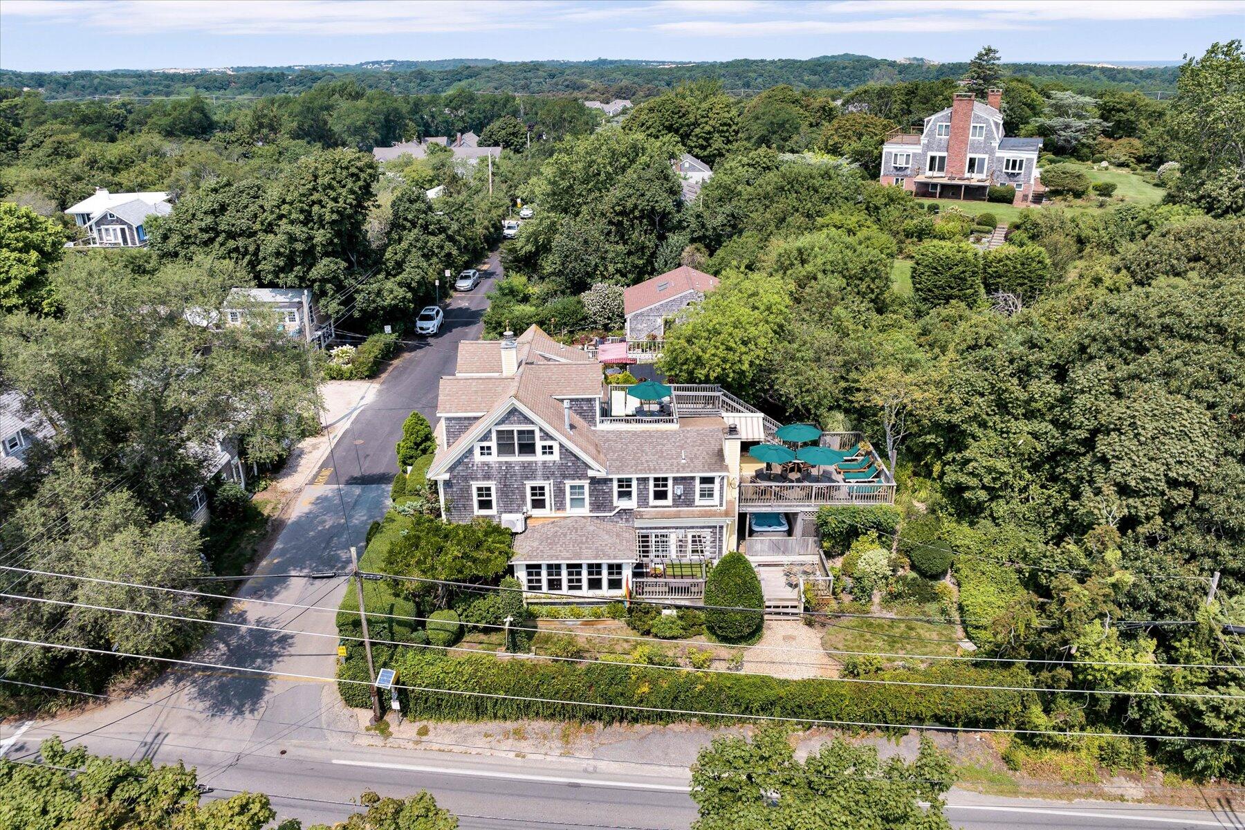 184 Bradford Street Provincetown MA 02657