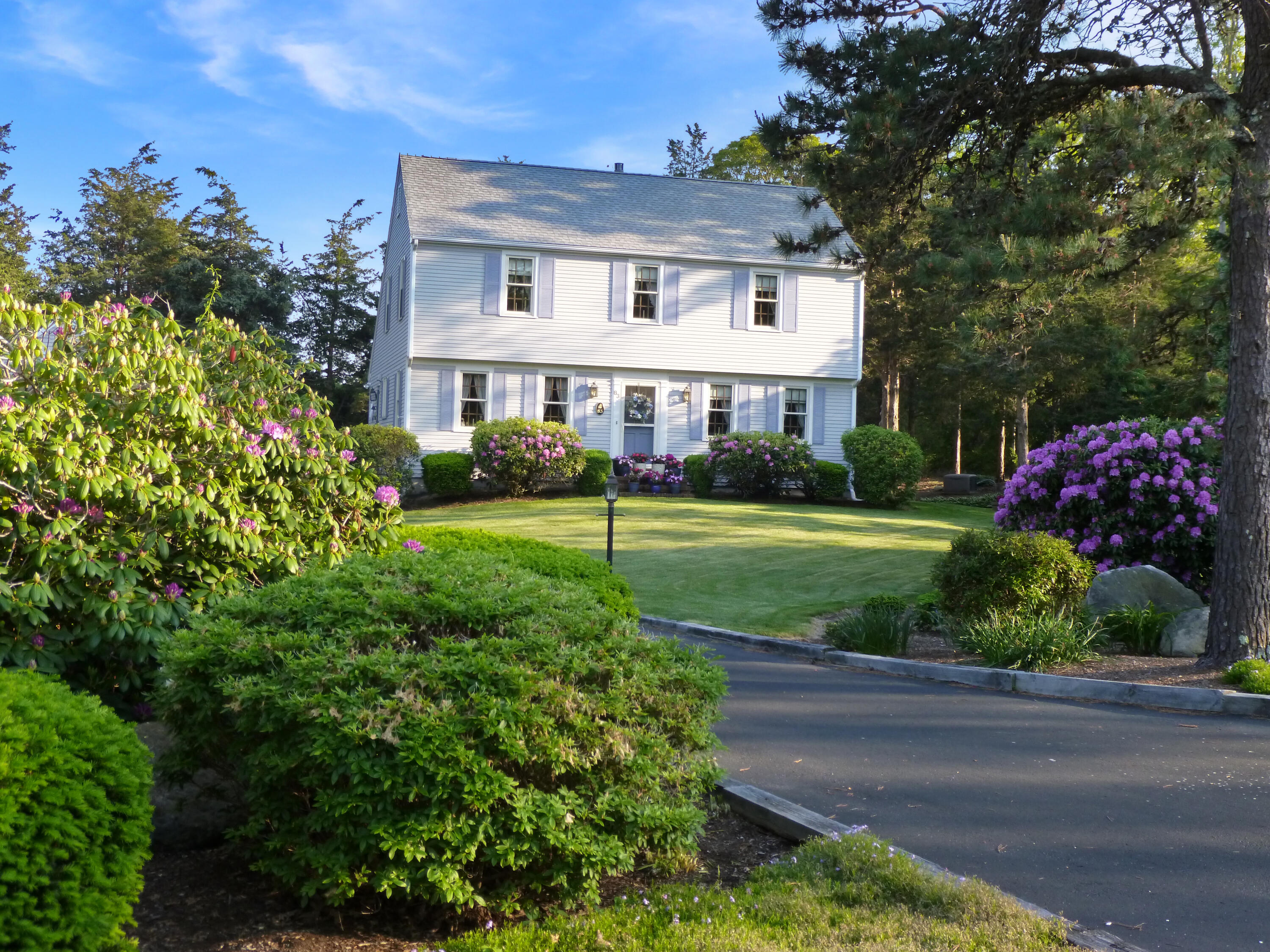 83 Colonial Way Falmouth MA 02540