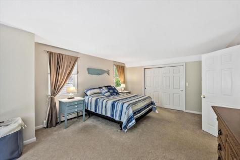 58 Redberry Lane Barnstable MA 02648