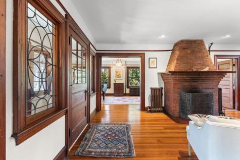 10 Quissett Avenue Falmouth MA 02543