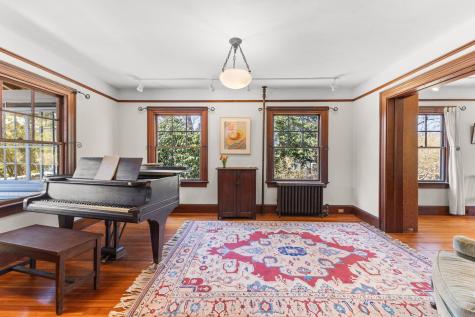 10 Quissett Avenue Falmouth MA 02543